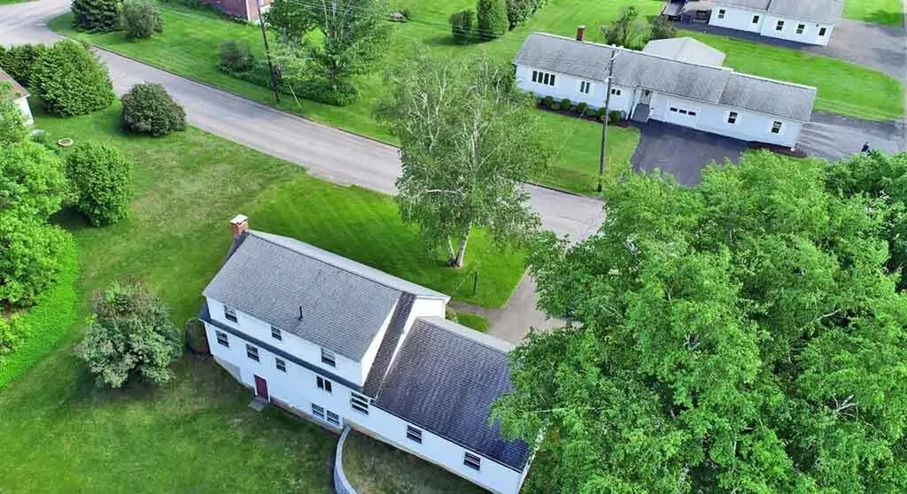 33 Maple Street Houlton ME 04730