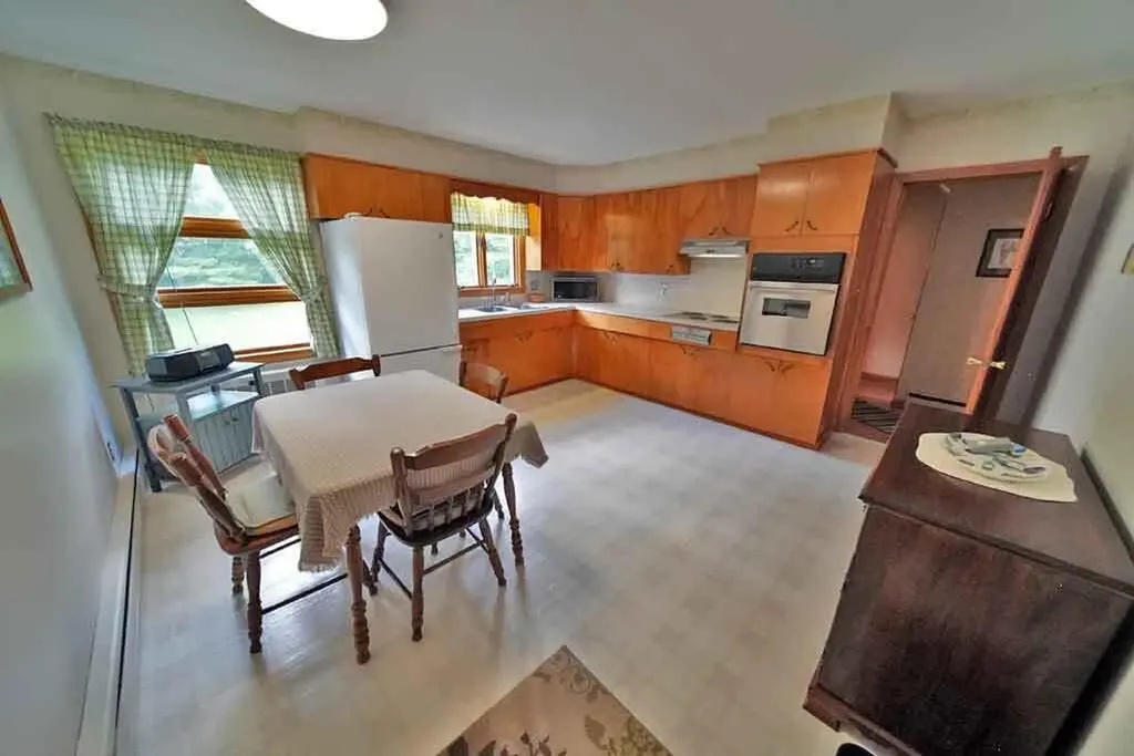 33 Maple Street Houlton ME 04730