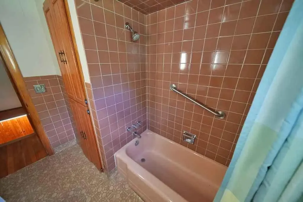 33 Maple Street Houlton ME 04730