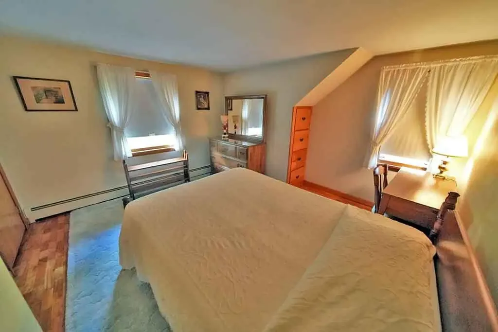 33 Maple Street Houlton ME 04730