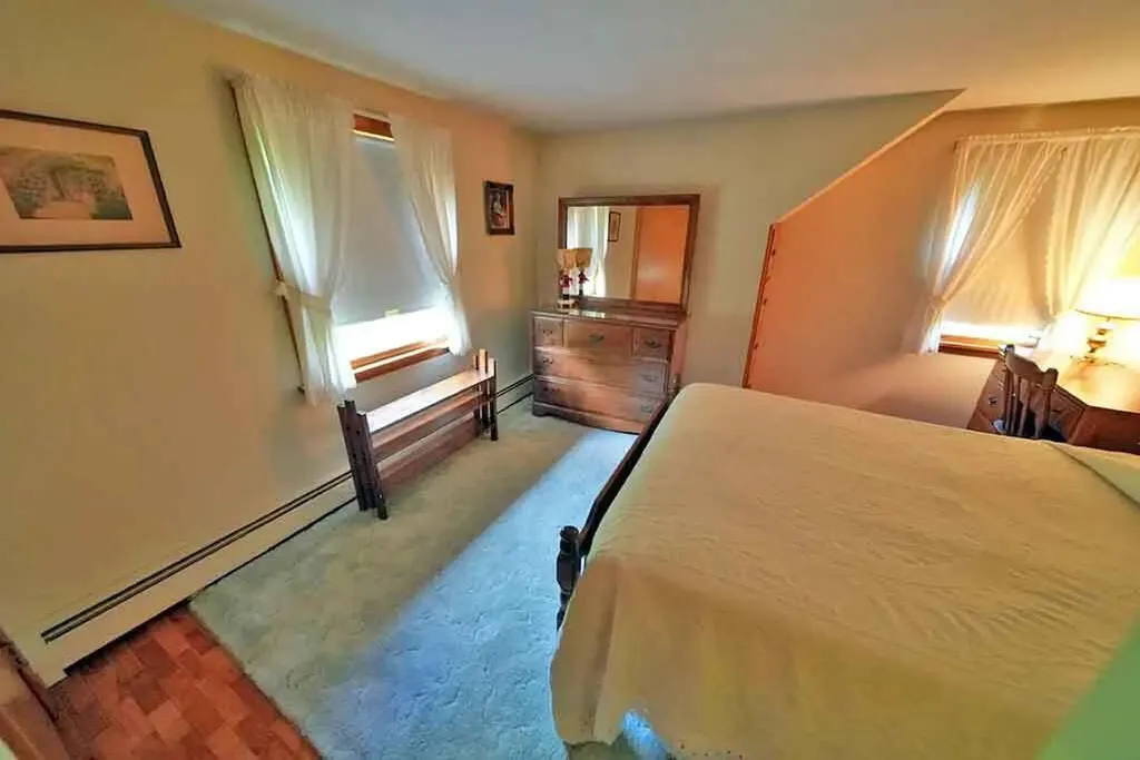 33 Maple Street Houlton ME 04730