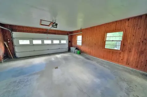 33 Maple Street Houlton ME 04730
