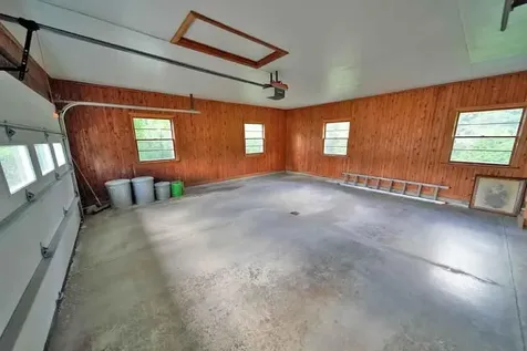 33 Maple Street Houlton ME 04730