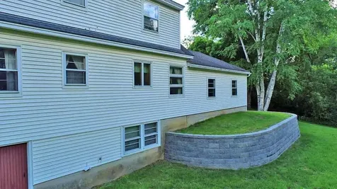 33 Maple Street Houlton ME 04730