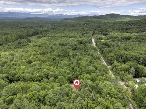 8 Hillside Lane Sweden ME 04040