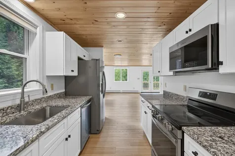 8 Hillside Lane Sweden ME 04040