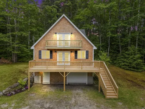 8 Hillside Lane Sweden ME 04040