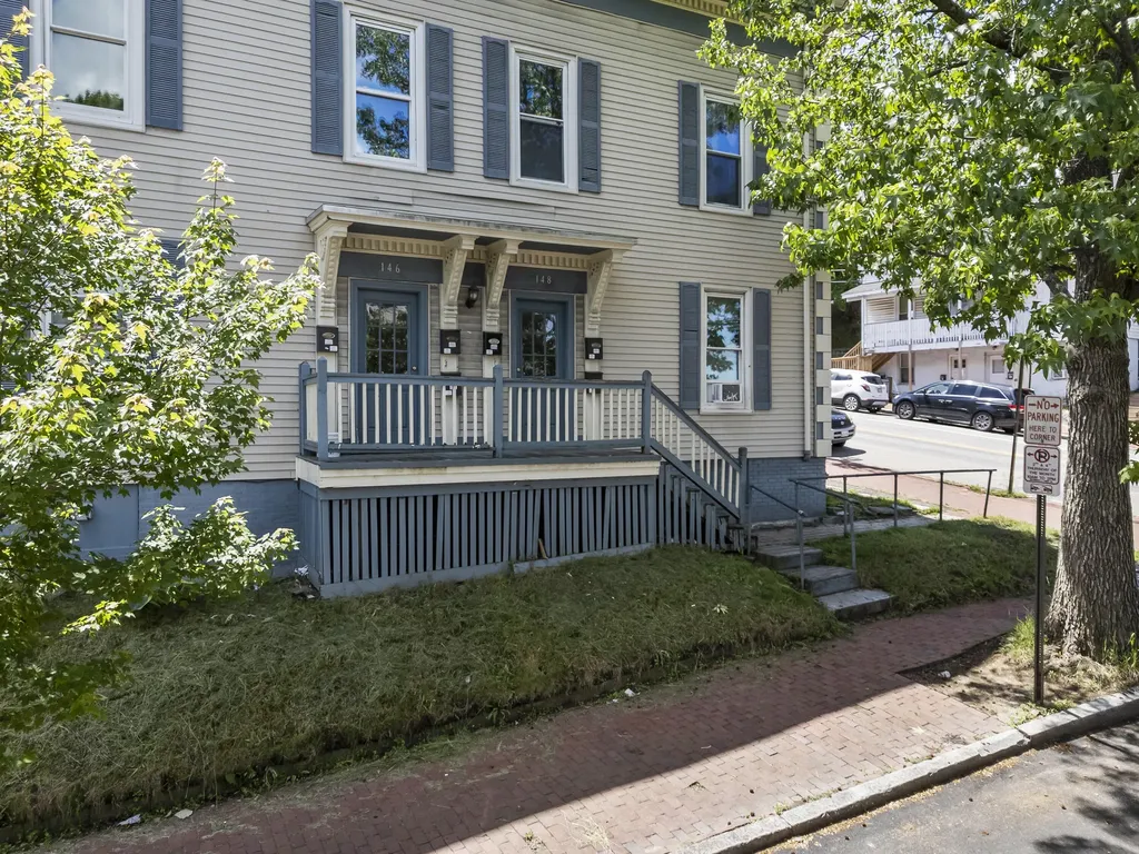 146 Sherman Street Portland ME 04101