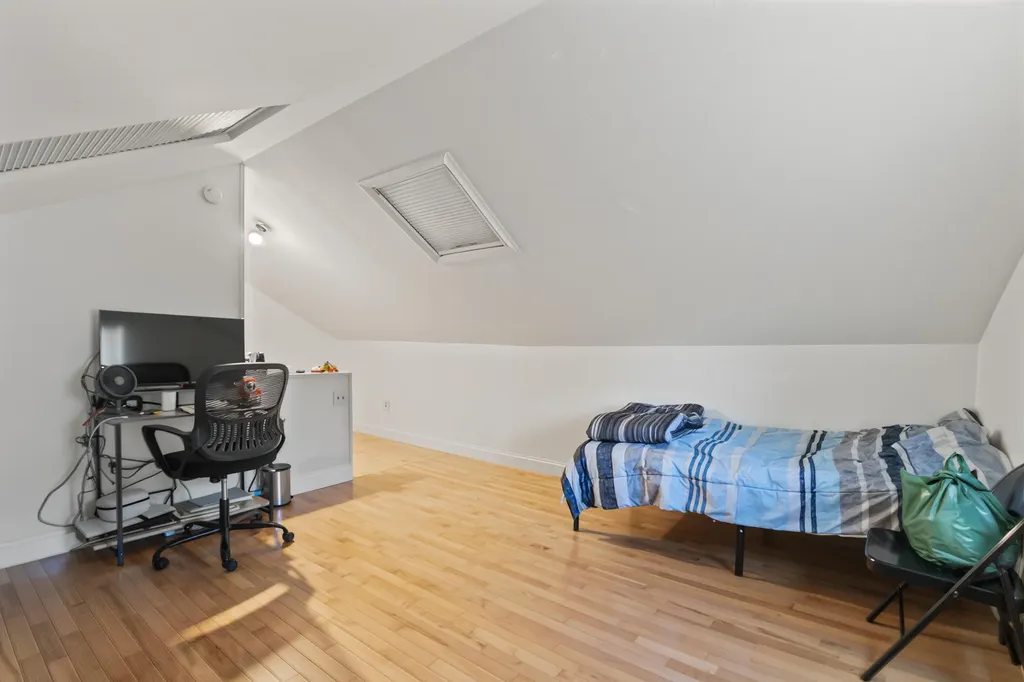 146 Sherman Street Portland ME 04101