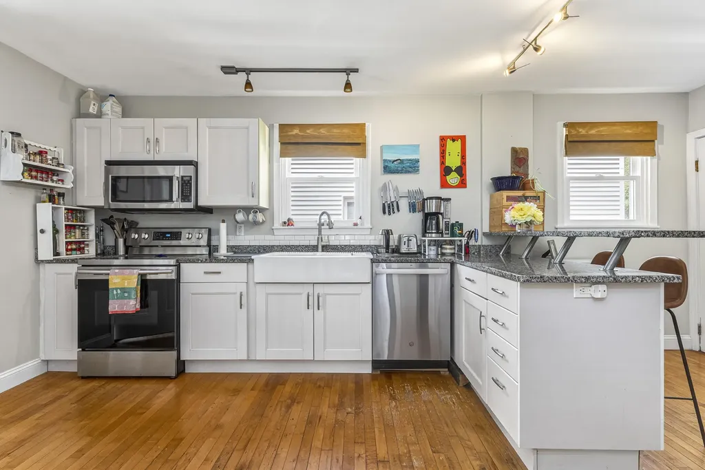 32 Arcadia Street Portland ME 04103