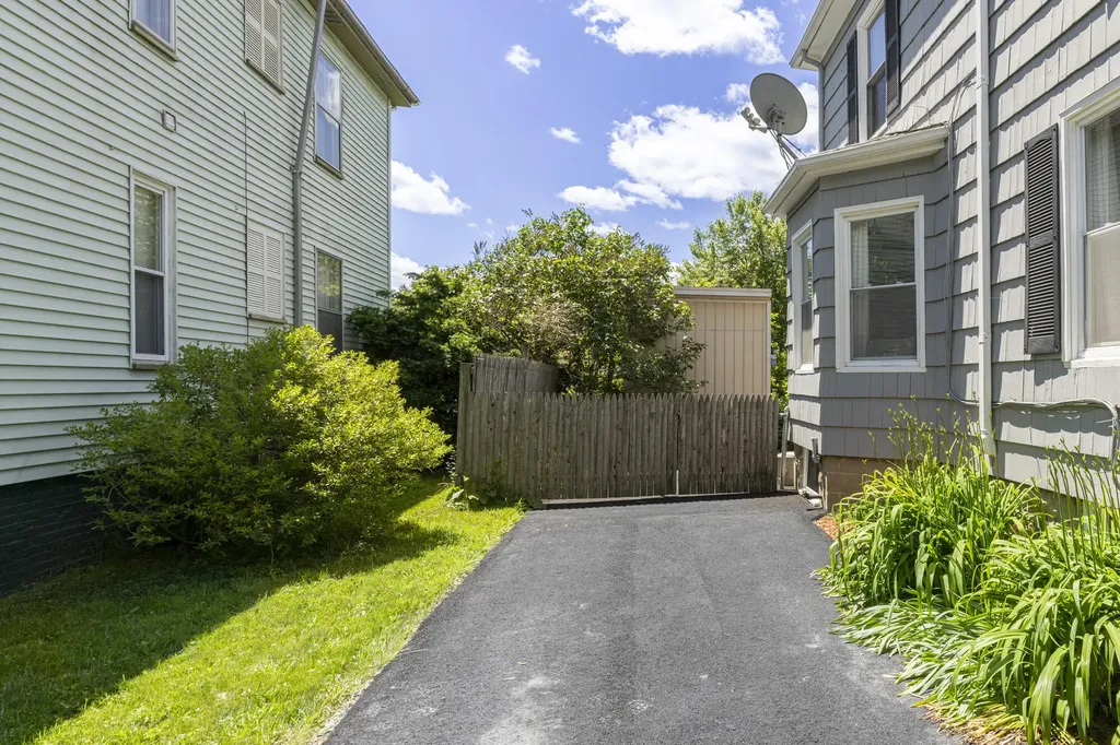 32 Arcadia Street Portland ME 04103