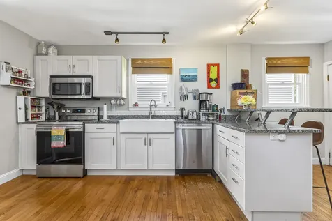 32 Arcadia Street Portland ME 04103