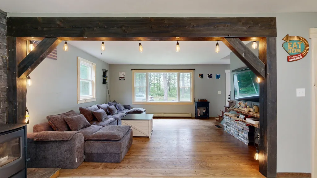 57 Innes Ridge Road Wayne ME 04284