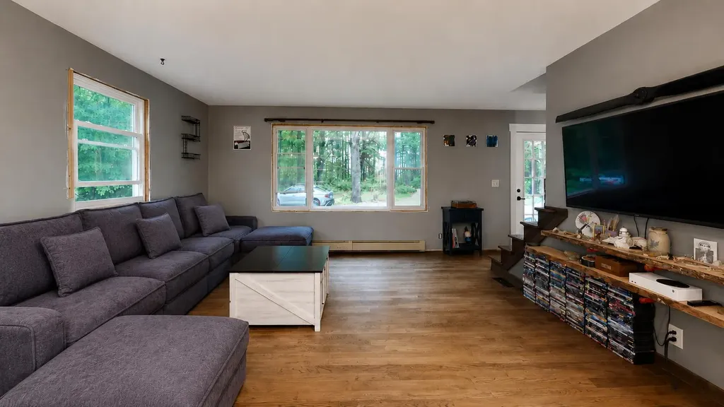 57 Innes Ridge Road Wayne ME 04284