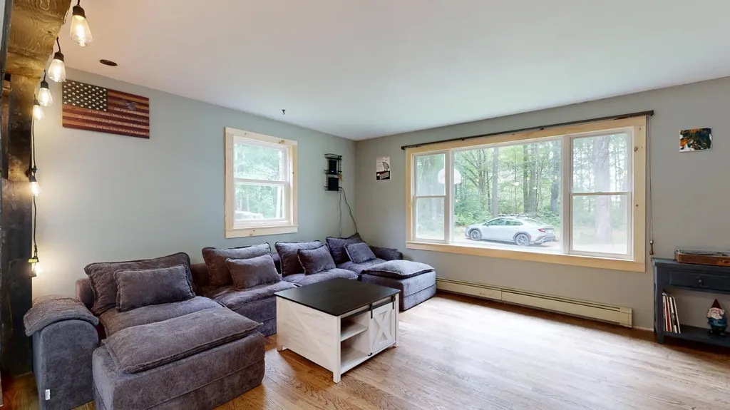 57 Innes Ridge Road Wayne ME 04284