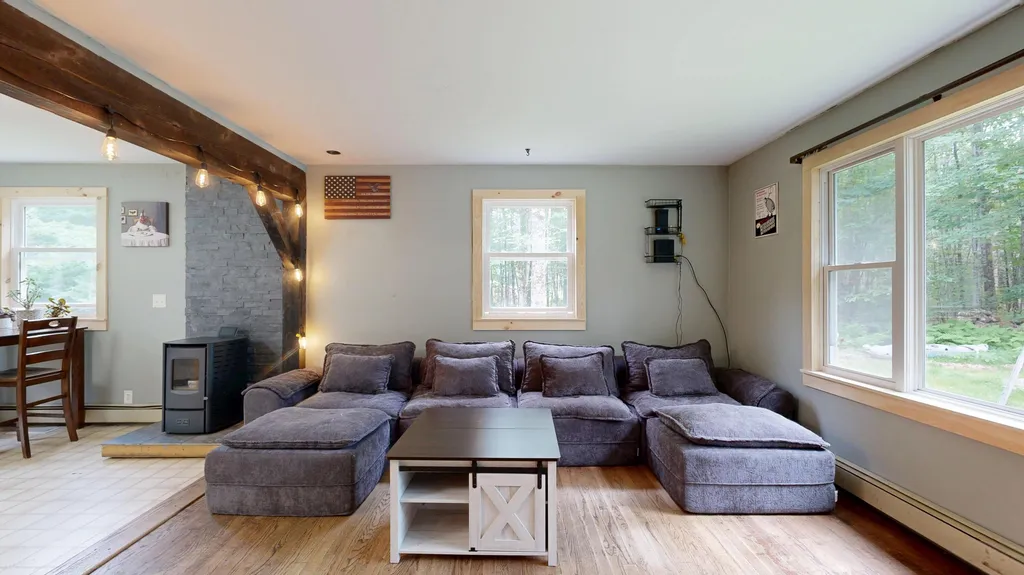 57 Innes Ridge Road Wayne ME 04284