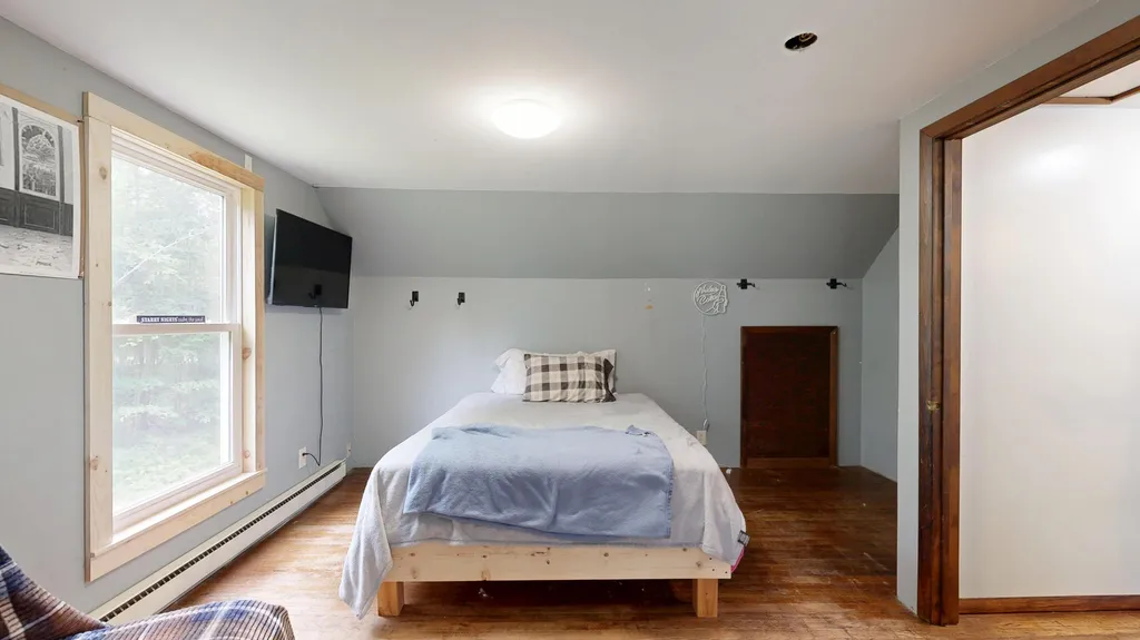 57 Innes Ridge Road Wayne ME 04284
