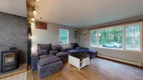 57 Innes Ridge Road Wayne ME 04284