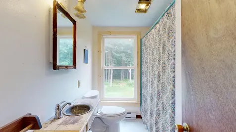 57 Innes Ridge Road Wayne ME 04284