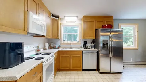 57 Innes Ridge Road Wayne ME 04284