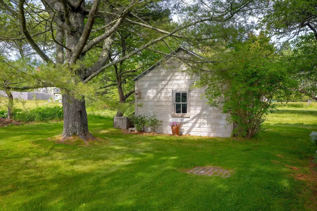 20 Rand Lane Winter Harbor ME 04693