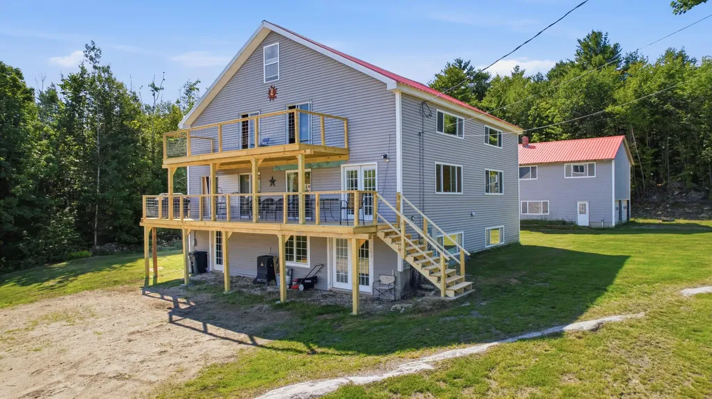 157 Durgin Road Paris ME 04281