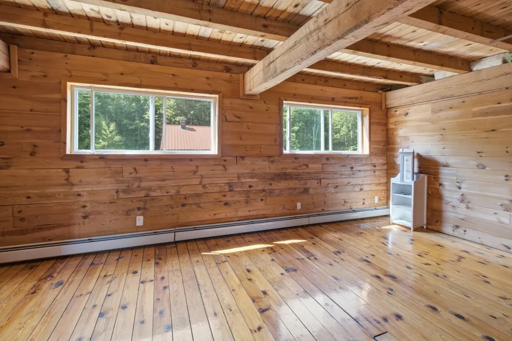 157 Durgin Road Paris ME 04281