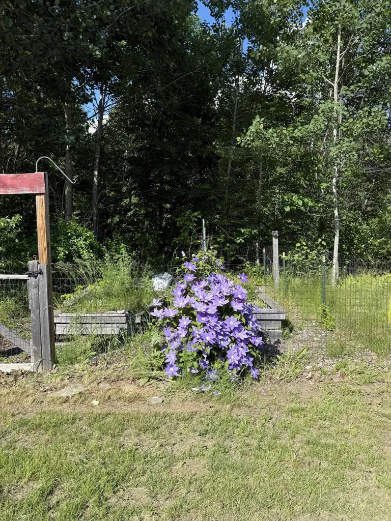157 Durgin Road Paris ME 04281