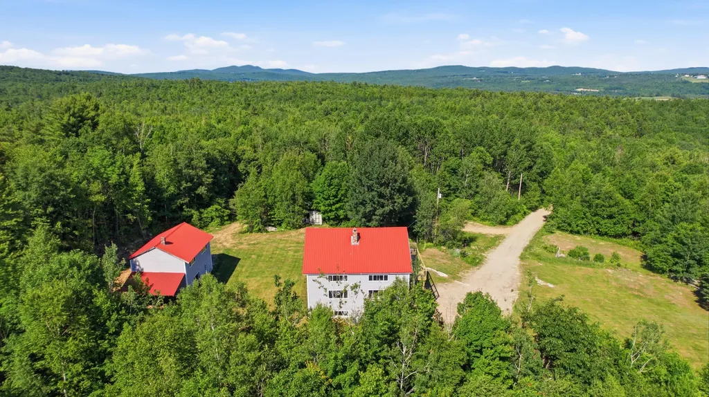 157 Durgin Road Paris ME 04281