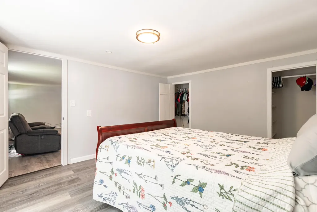 40 Hutchinson Street Sanford ME 04073