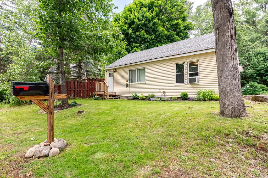 40 Hutchinson Street Sanford ME 04073