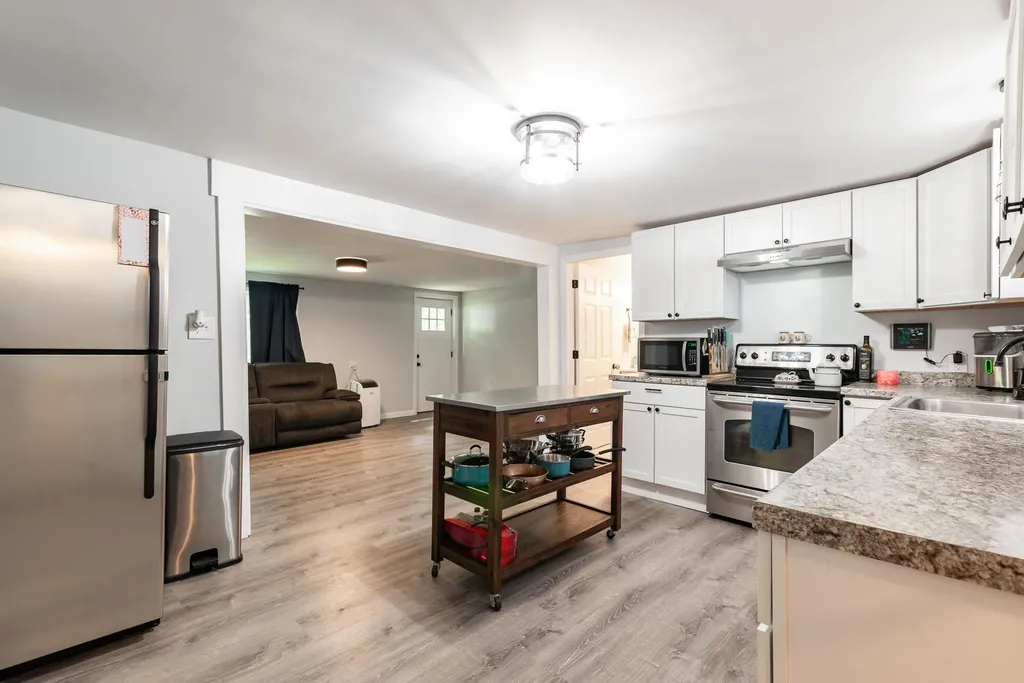 40 Hutchinson Street Sanford ME 04073