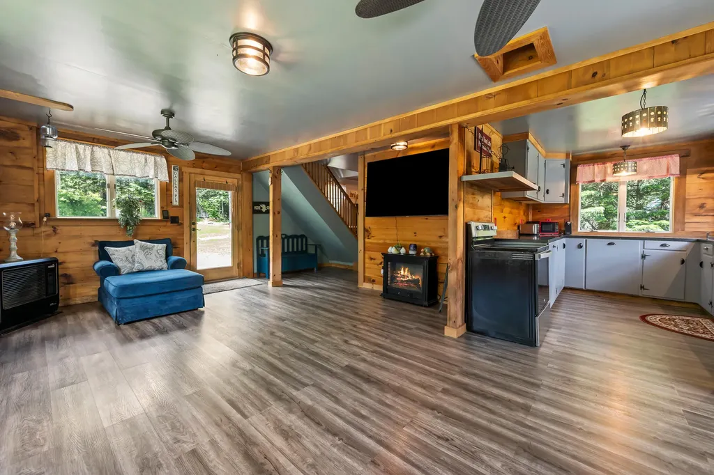 795 Dallas Hill Road Dallas Plt ME 04970