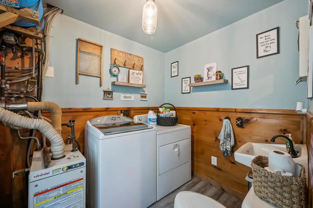 795 Dallas Hill Road Dallas Plt ME 04970