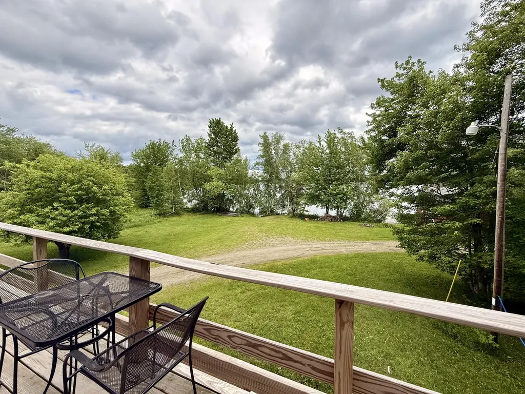 3 Trafton Lane Lakeville ME 04487