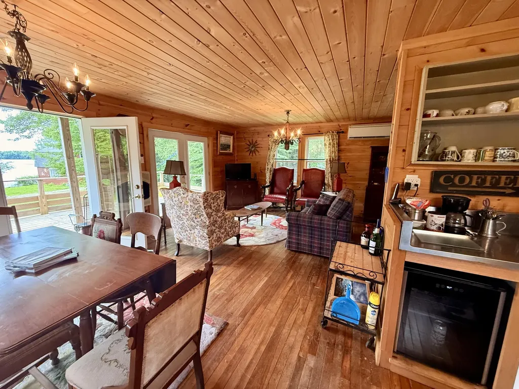 3 Trafton Lane Lakeville ME 04487