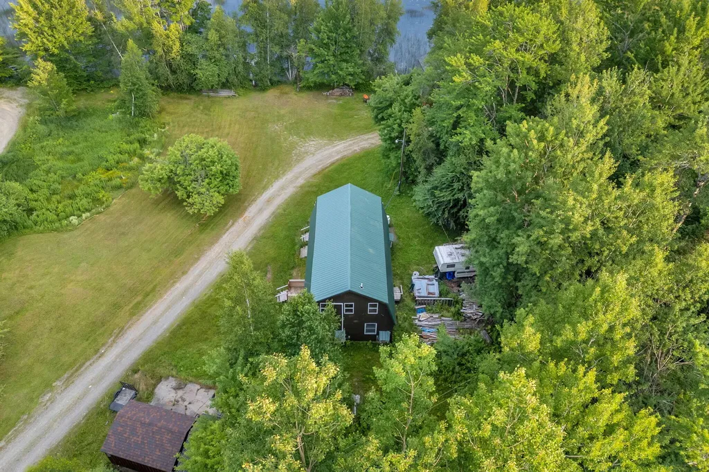 3 Trafton Lane Lakeville ME 04487