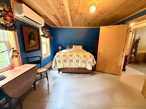 3 Trafton Lane Lakeville ME 04487
