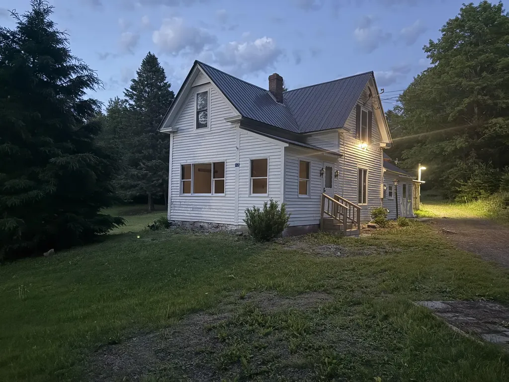 12 Williams Road Hodgdon ME 04730