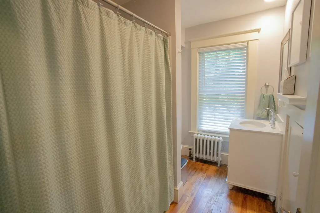 27 Princeton Street Bangor ME 04401