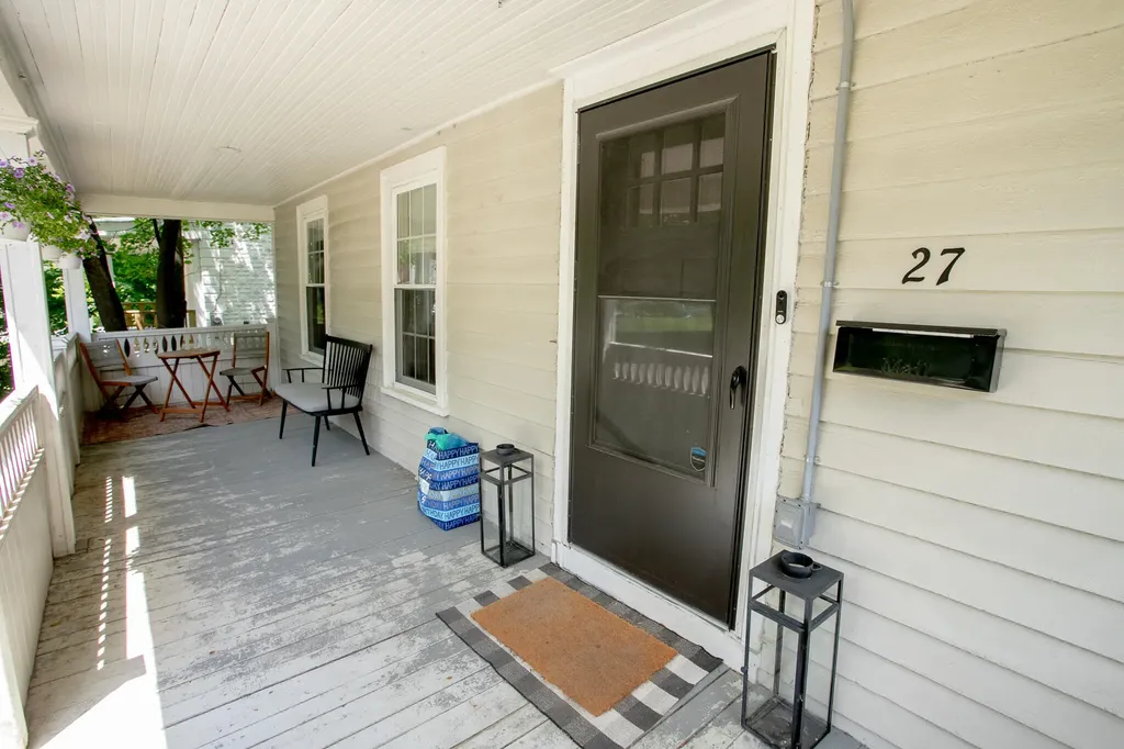 27 Princeton Street Bangor ME 04401