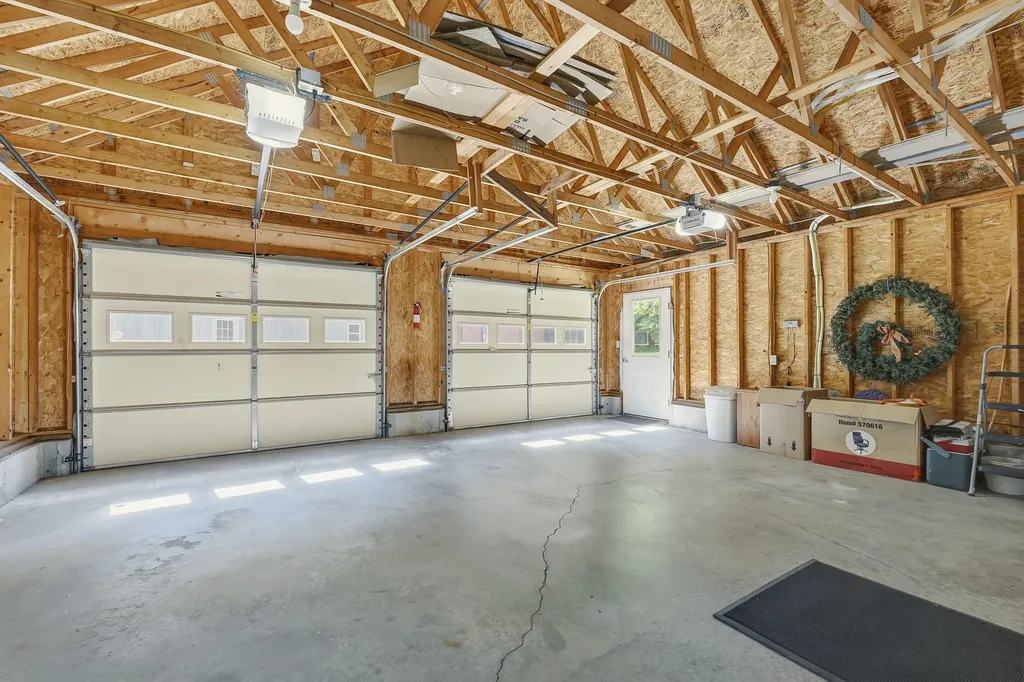 32 Fieldstone Drive West Gardiner ME 04345