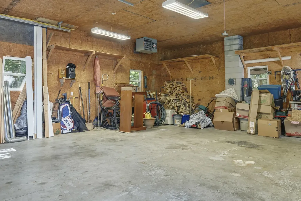 32 Fieldstone Drive West Gardiner ME 04345
