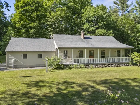 32 Fieldstone Drive West Gardiner ME 04345