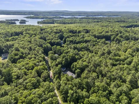 32 Fieldstone Drive West Gardiner ME 04345