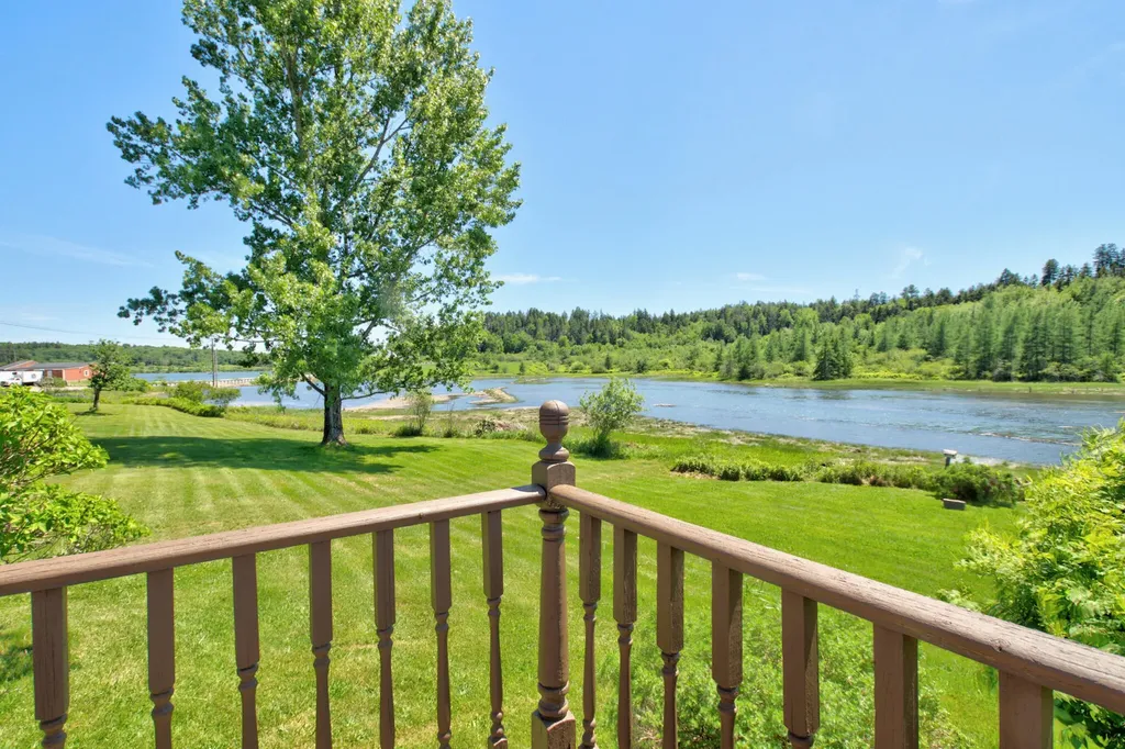 219 Port Road Machiasport ME 04655