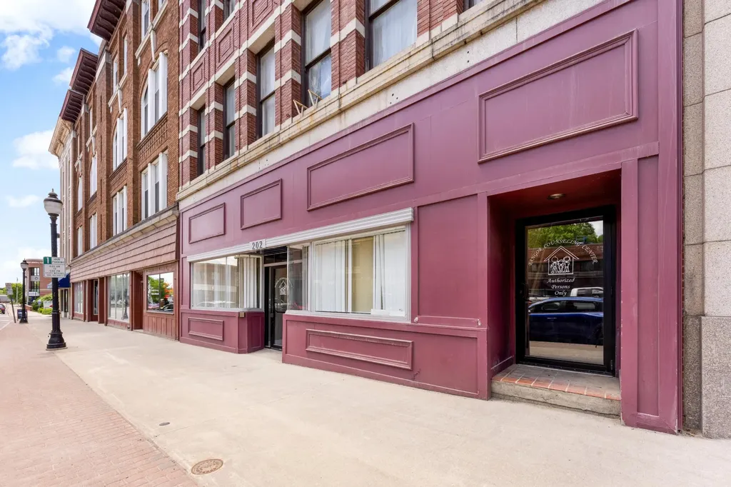 202 Exchange Street Bangor ME 04401