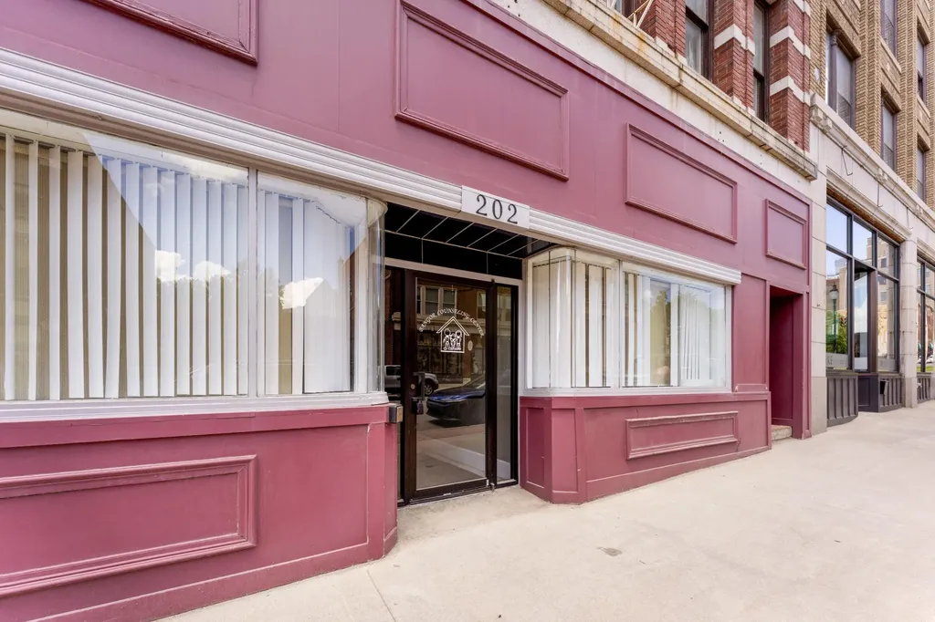 202 Exchange Street Bangor ME 04401