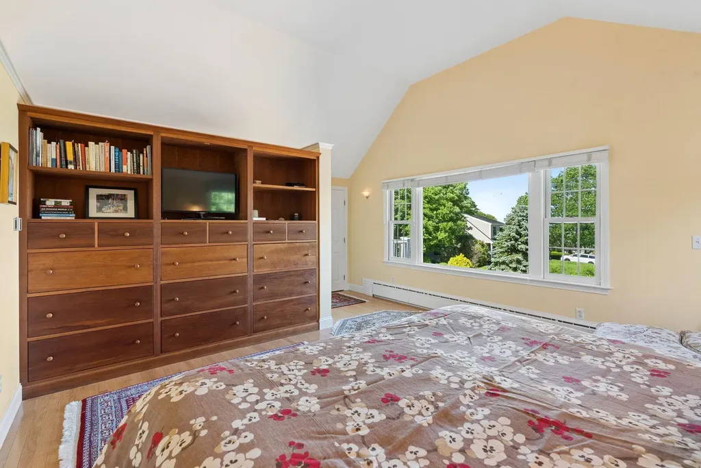 1 Ledgewood Lane Cape Elizabeth ME 04107