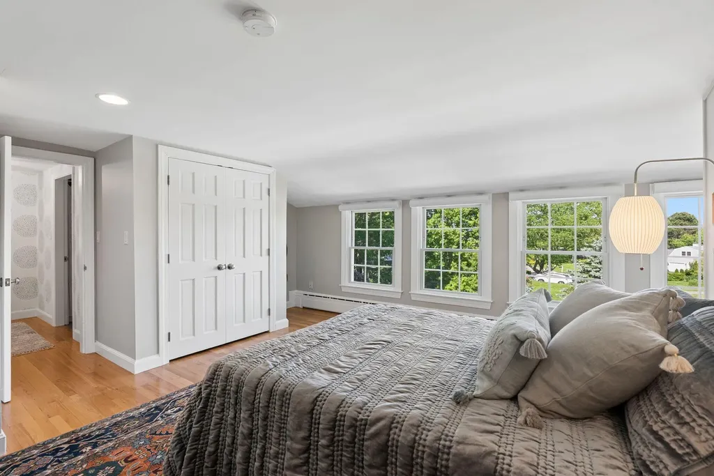 1 Ledgewood Lane Cape Elizabeth ME 04107